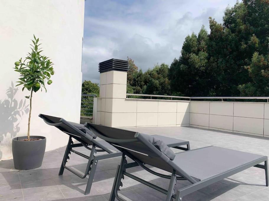 Апартаменты Atico Con Esplendida Terraza Комильяс Экстерьер фото
